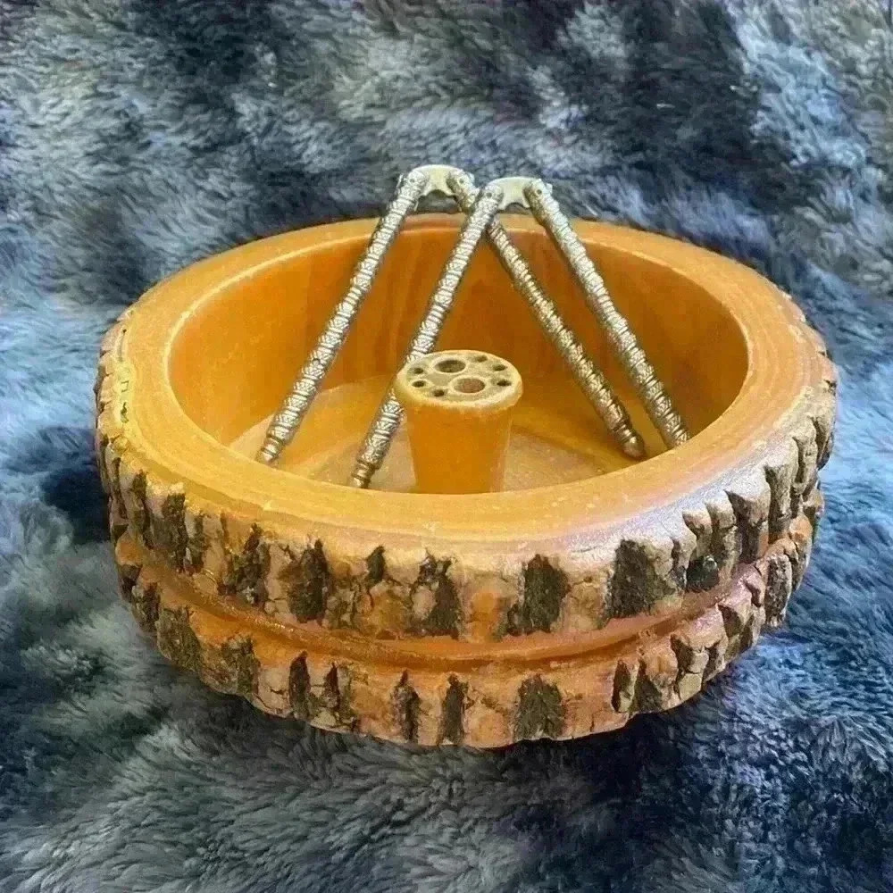 Vintage Nut Bowl  with nut crackers